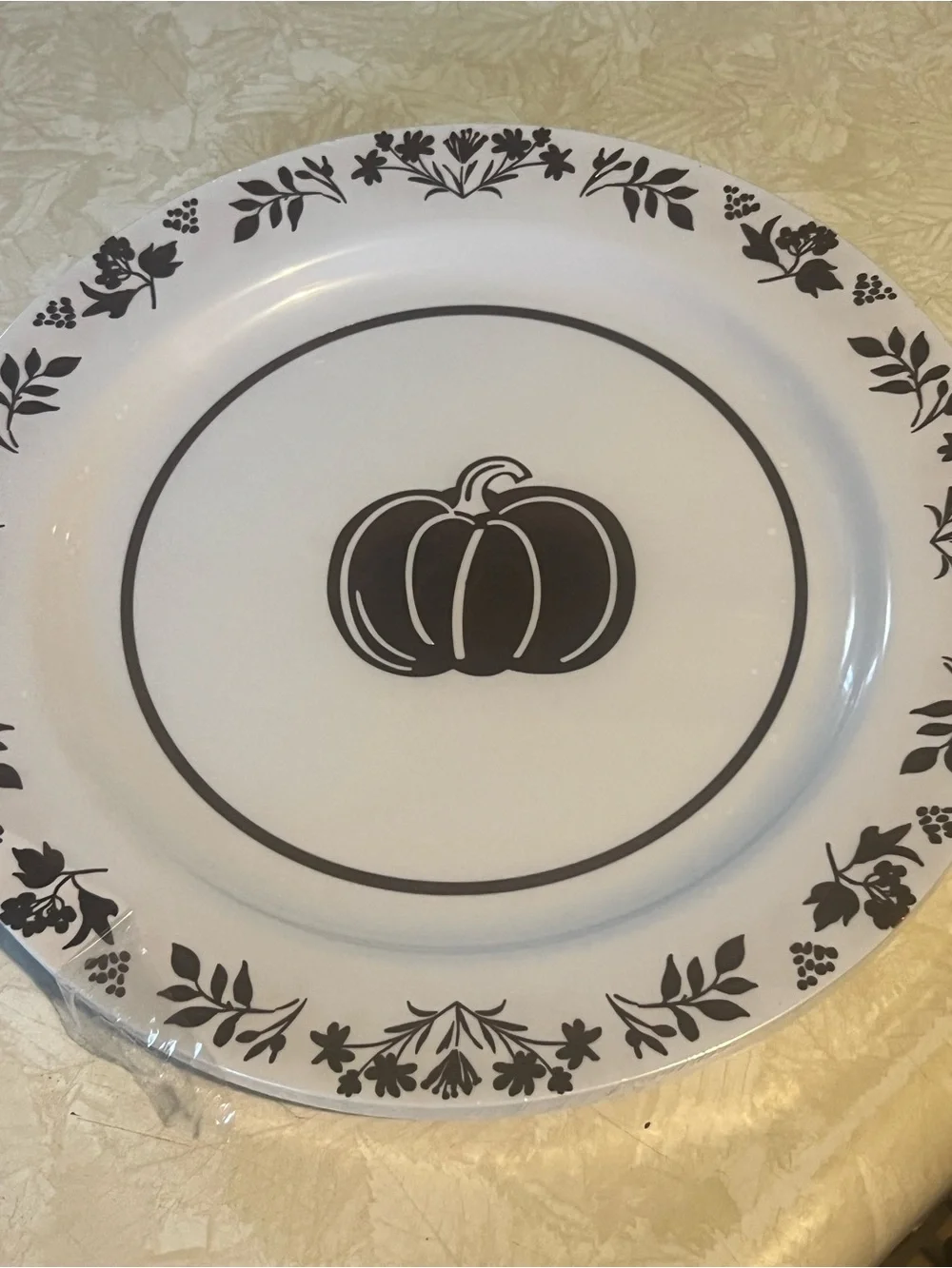 Decorative White Pumpkin Dinner plastic Plate